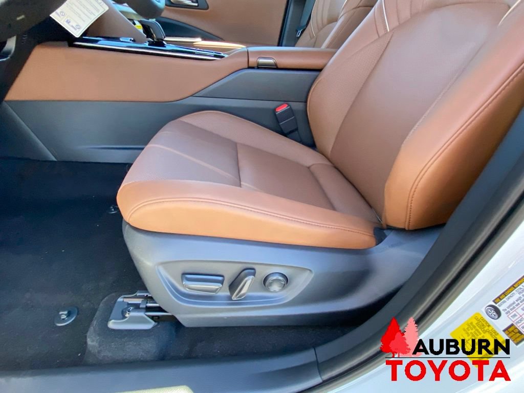 New 2026 Toyota Crown Signia AWD/4WD image 31