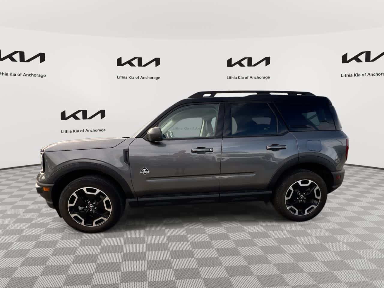 Used 2024 Ford Bronco Sport Outer Banks w/ Tech Package AWD/4WD image 1