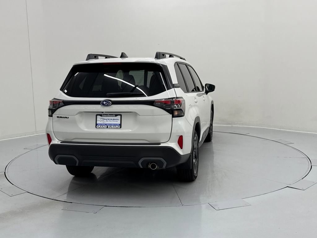 Certified 2025 Subaru Forester Limited image 5