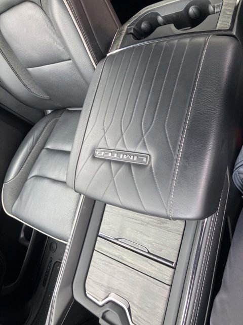Used 2025 RAM 1500 Limited AWD/4WD image 29