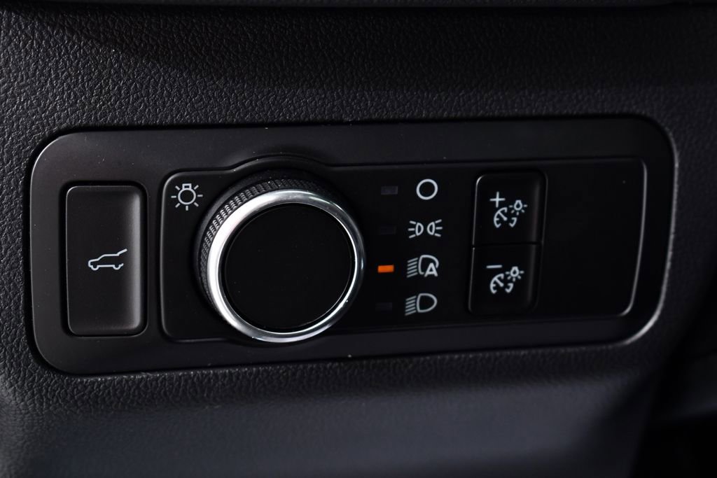 New 2025 Ford Escape ST-Line w/ Cold Weather Package AWD/4WD image 24