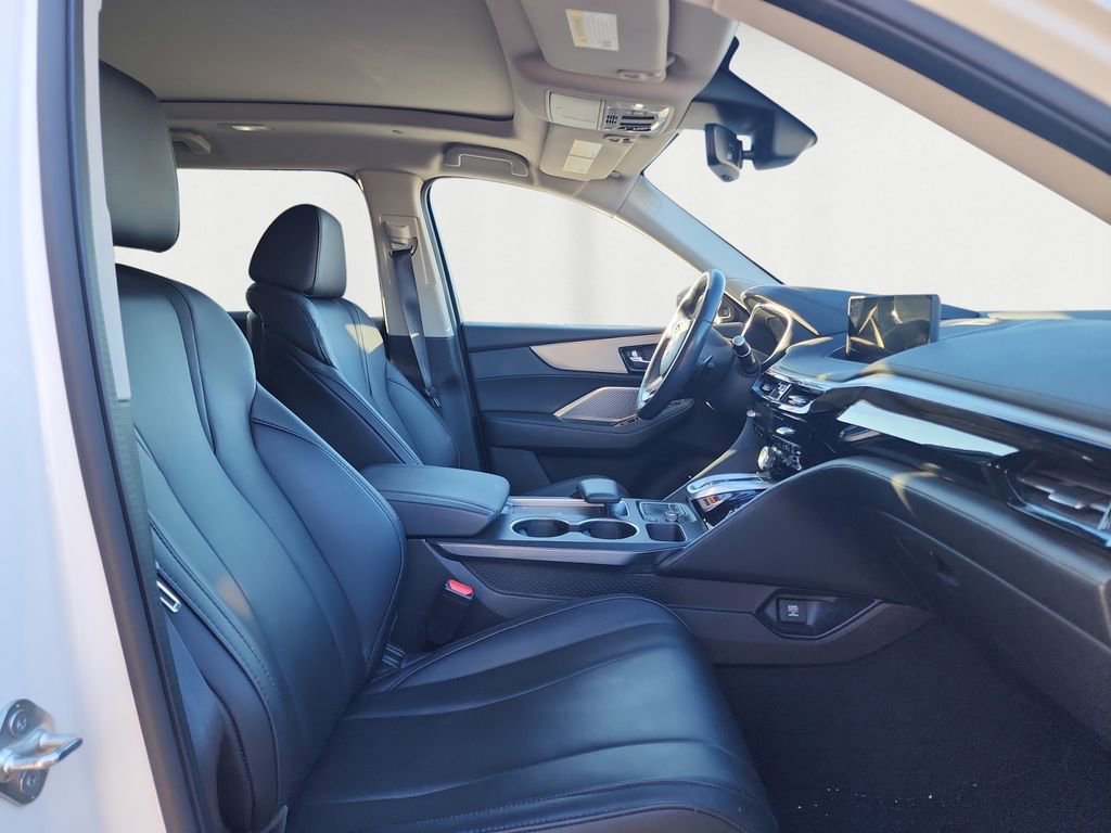 Used 2023 Acura MDX SH-AWD image 15