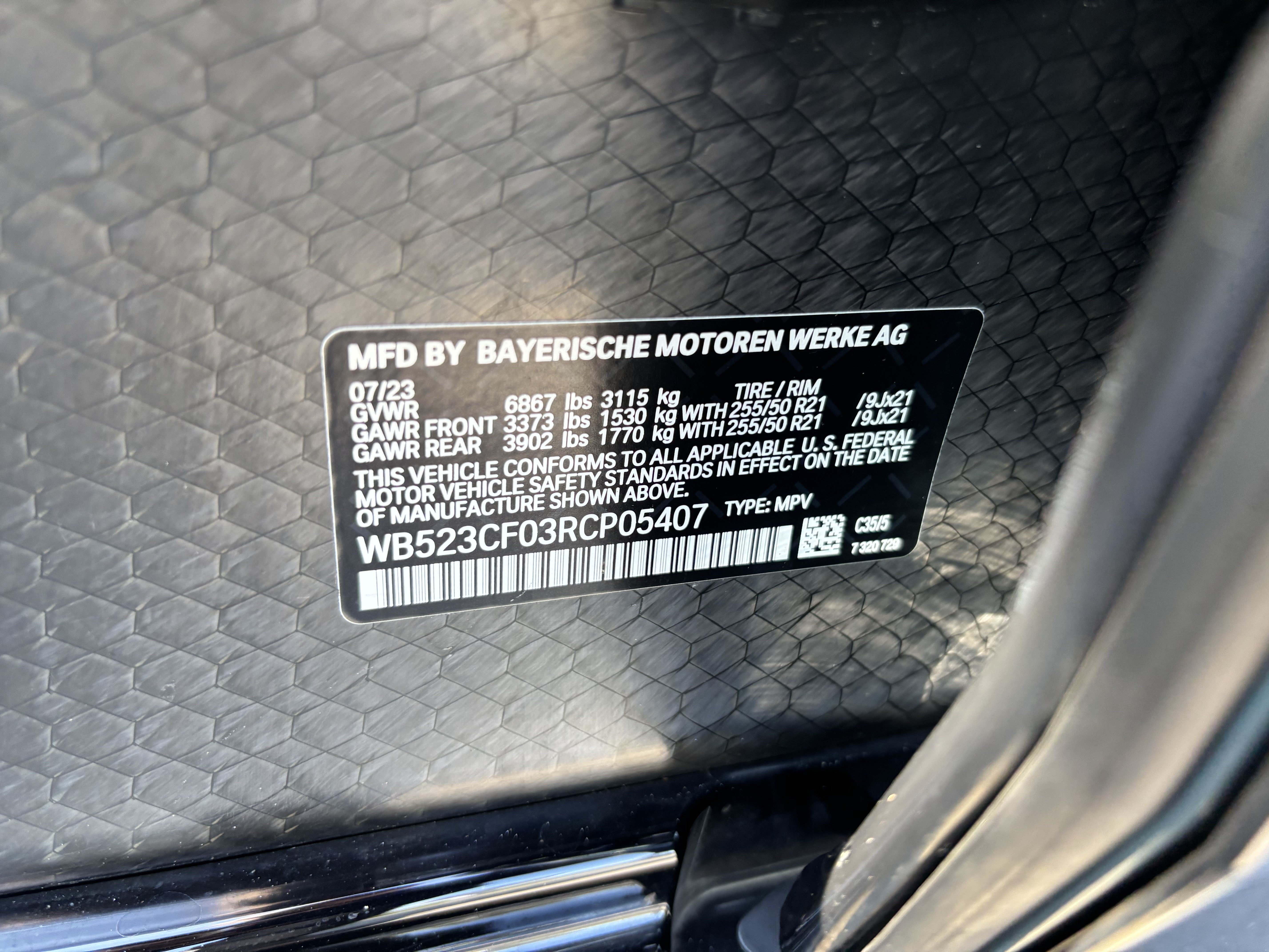 Certified 2024 BMW iX xDrive50 w/ Premium Package AWD/4WD image 37