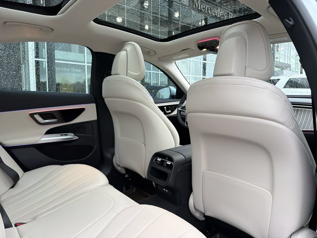 Used 2026 Mercedes-Benz E 350 Sedan image 17