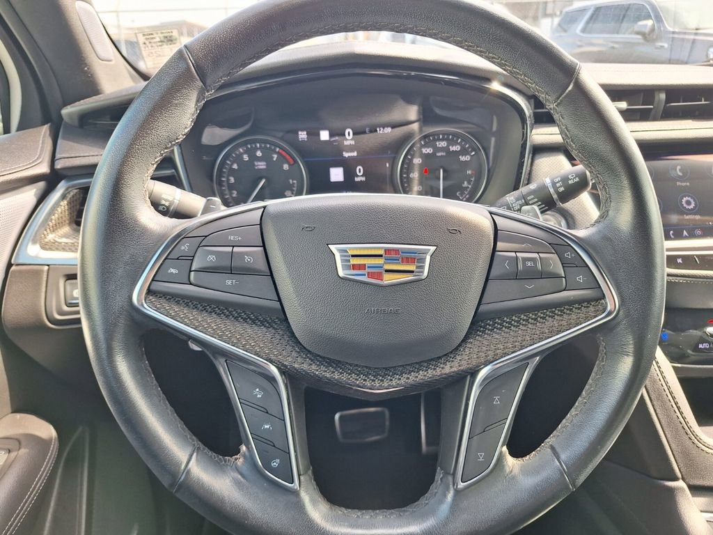 Used 2023 Cadillac XT5 Sportv w/ Technology Package image 16