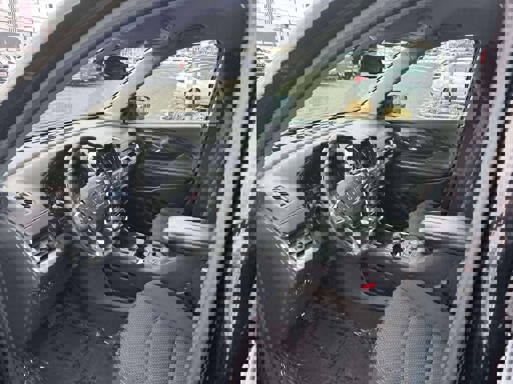 Used 2024 GMC Terrain SLE image 15