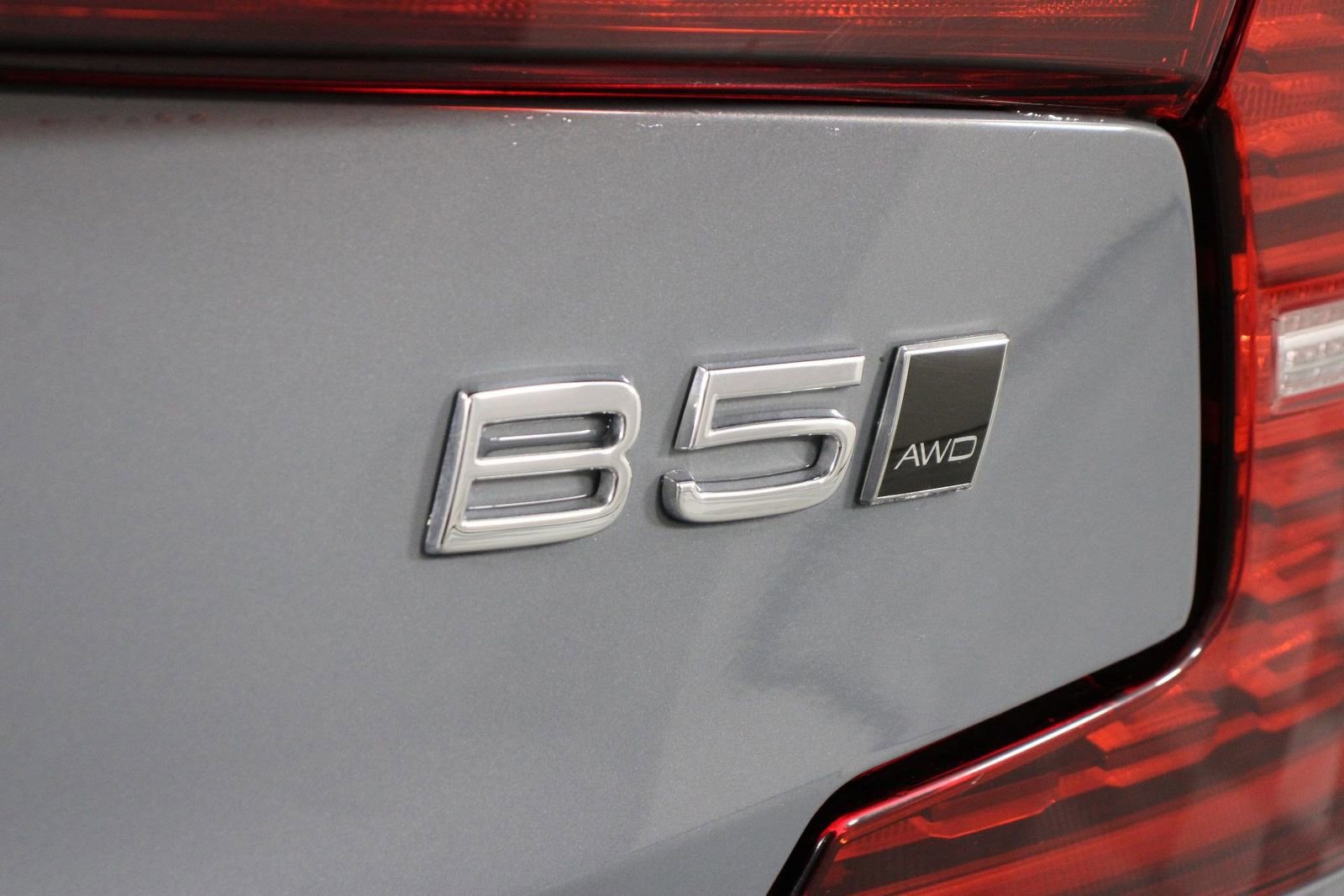 Certified 2024 Volvo S60 B5 Ultimate AWD/4WD image 20