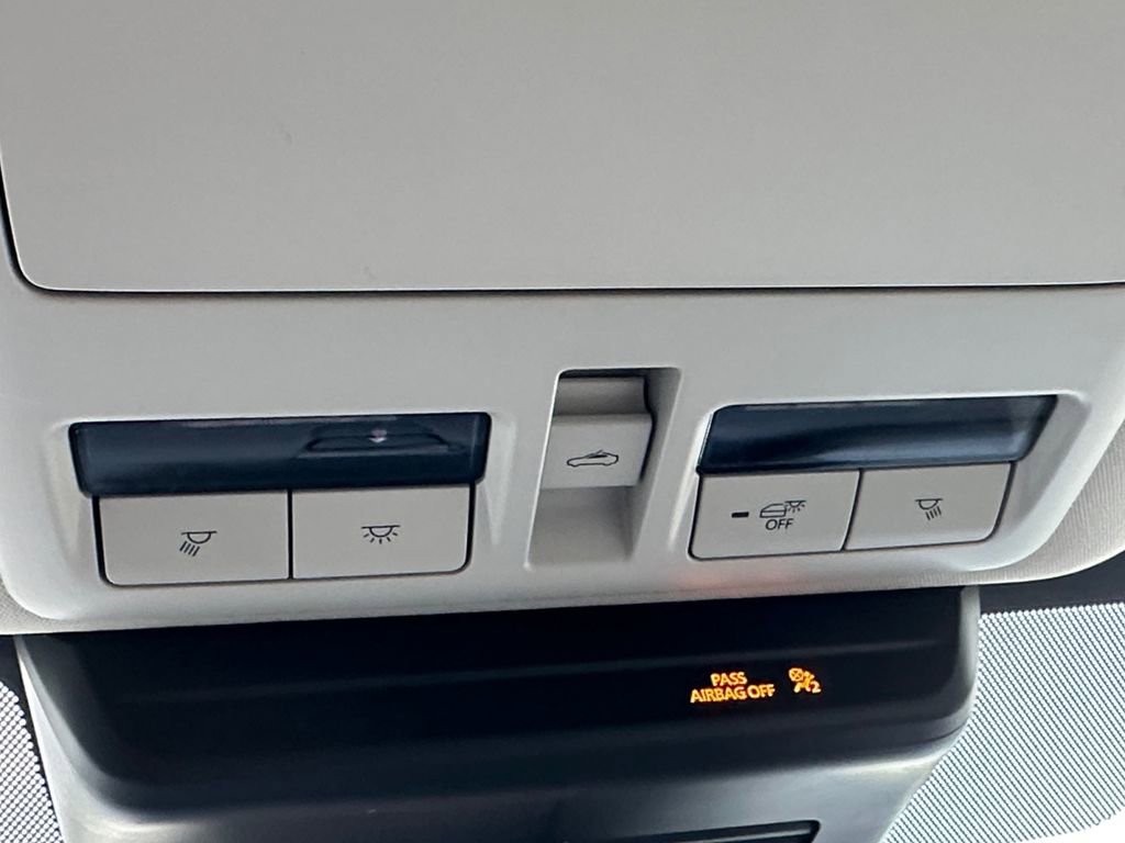 Used 2024 MAZDA CX-90 Plug-In Hybrid w/ Preferred AWD/4WD image 20