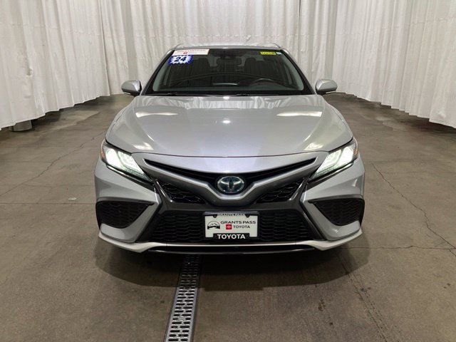 Used 2024 Toyota Camry XSE FWD image 10