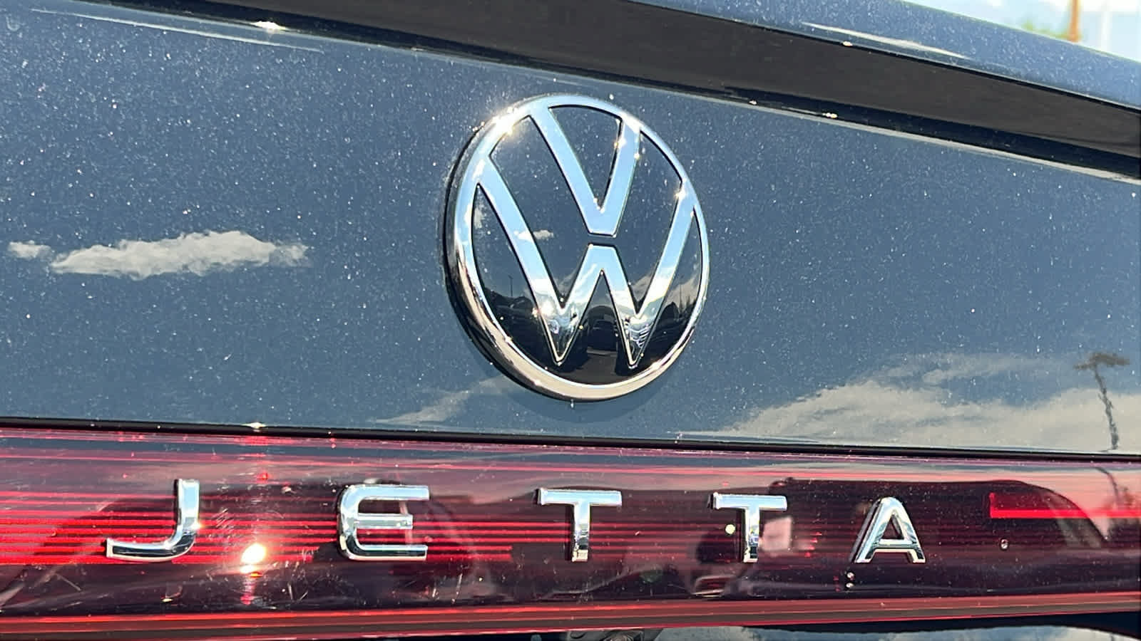 Certified 2026 Volkswagen Jetta Sport FWD image 28
