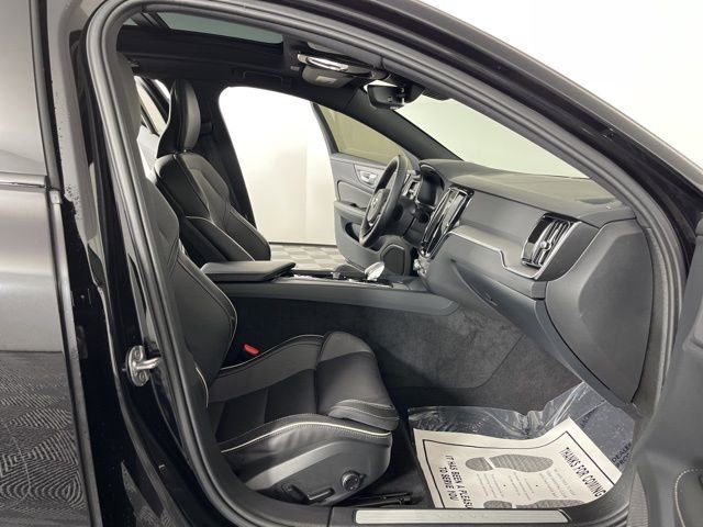 Used 2024 Volvo S60 B5 Plus FWD image 39