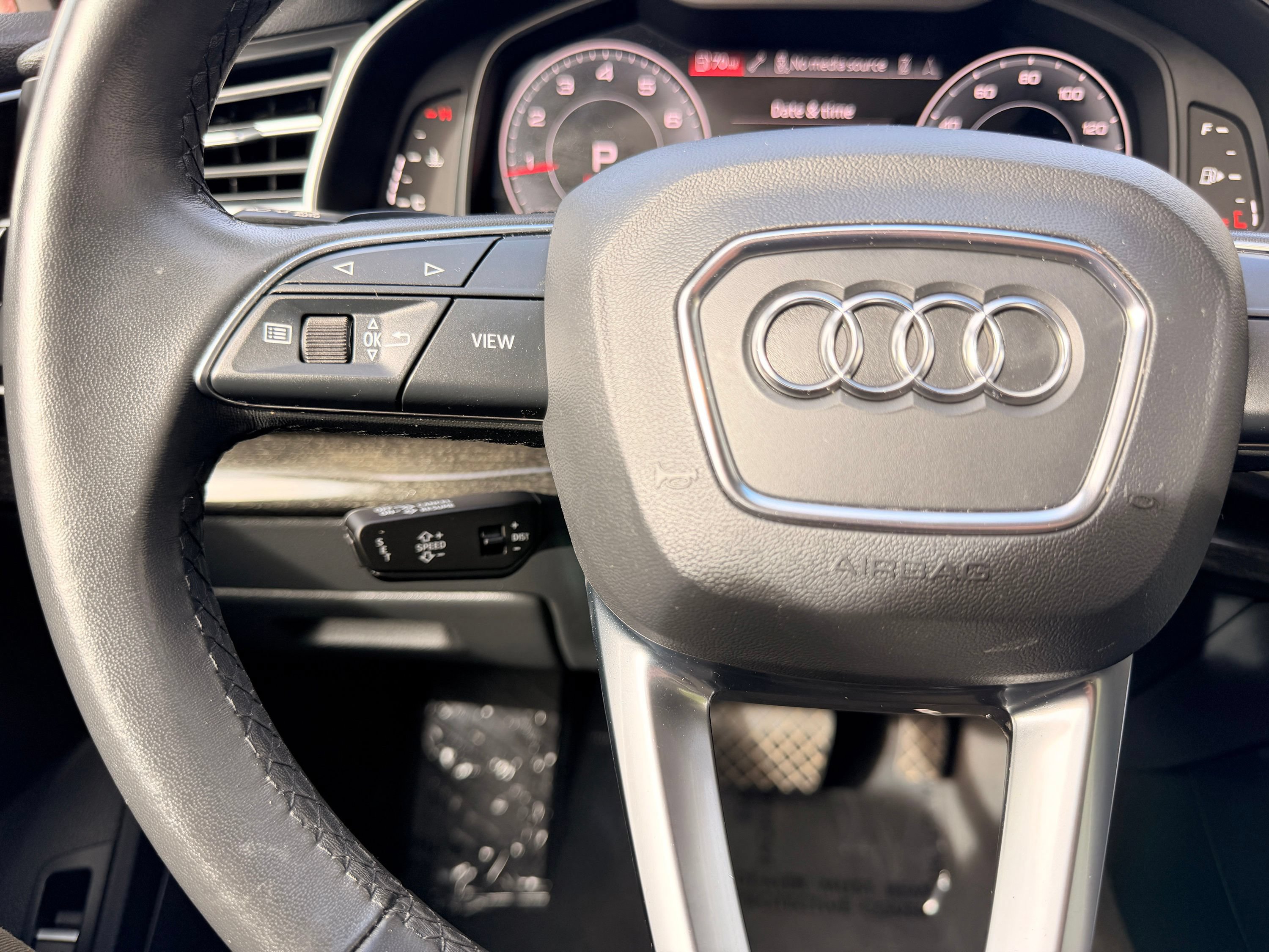 Used 2023 Audi Q7 2.0T Premium w/ Convenience Package AWD/4WD image 38