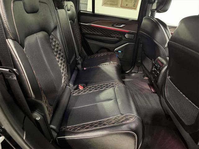Certified 2022 Jeep Grand Cherokee Summit image 10