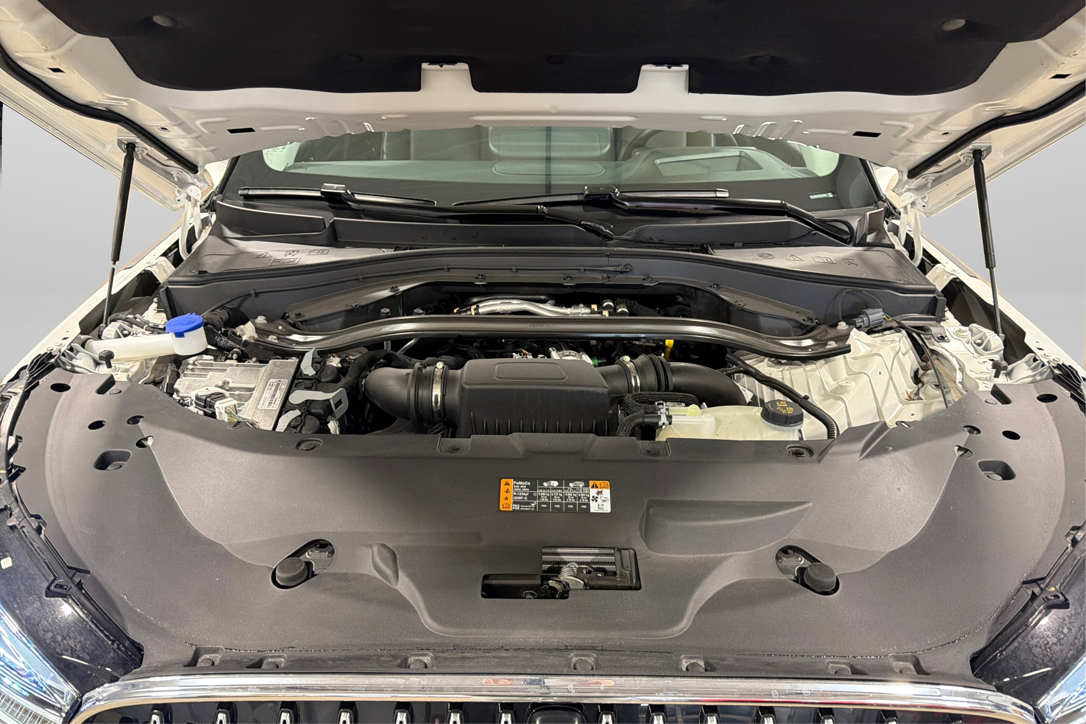 Used 2025 Lincoln Aviator AWD image 11