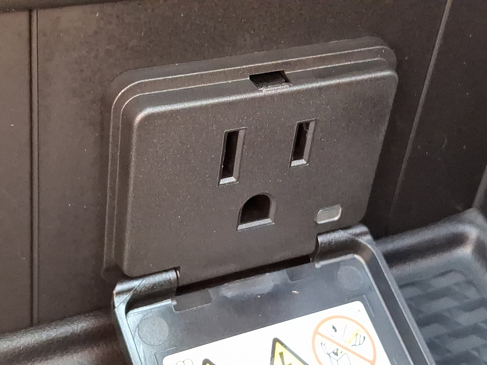 New 2026 RAM 1500 Rebel image 21