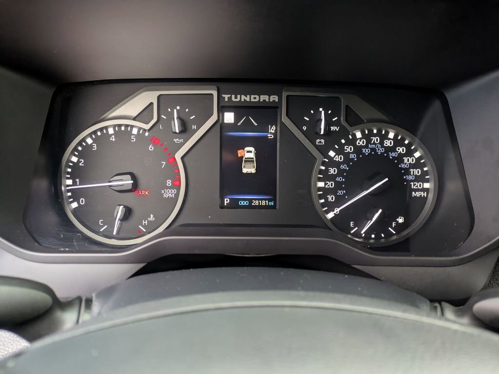 Used 2022 Toyota Tundra SR5 w/ SR5 Convenience Package image 15