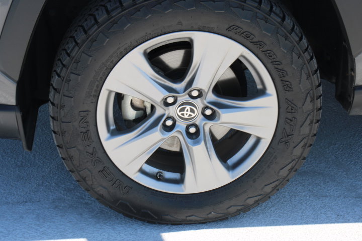 Certified 2024 Toyota RAV4 LE image 9