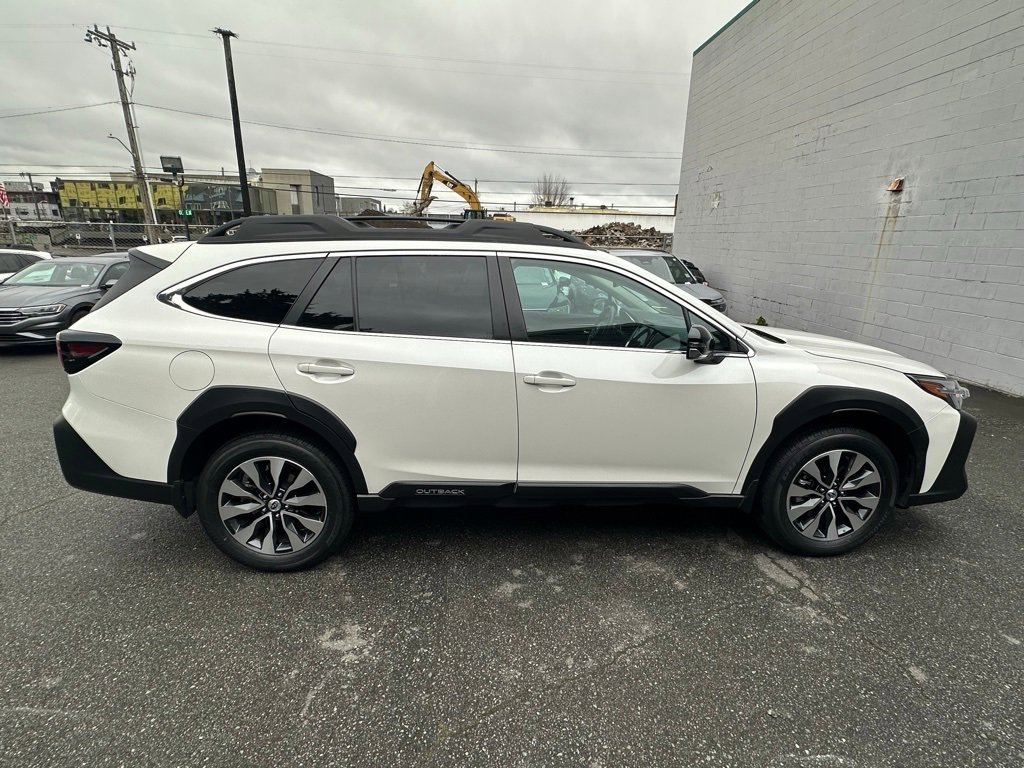 Certified 2023 Subaru Outback Limited XT image 9
