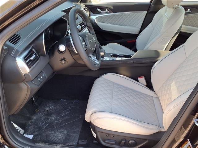 Used 2025 Genesis G70 3.3T Advanced w/ Sport Prestige Package image 5