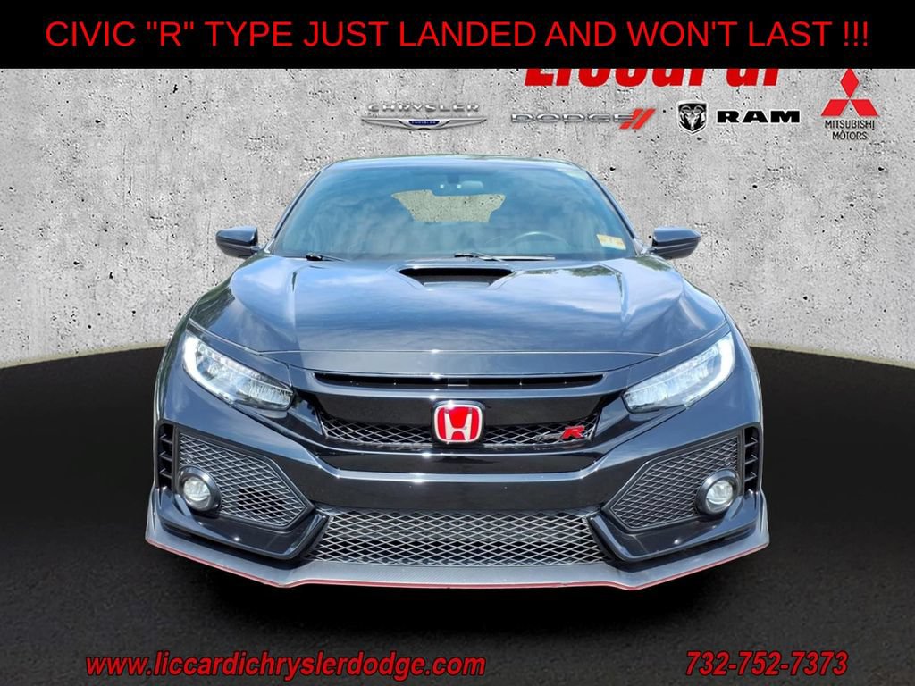 Used 2017 Honda Civic Type R image 2