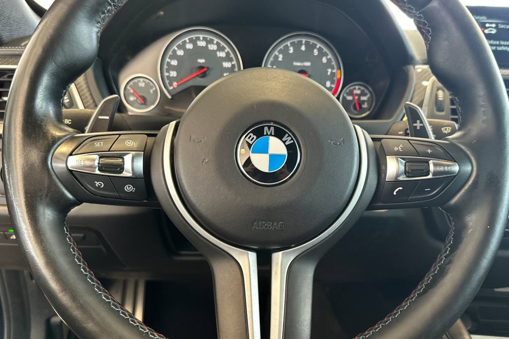 Used 2016 BMW M4 Convertible RWD image 20