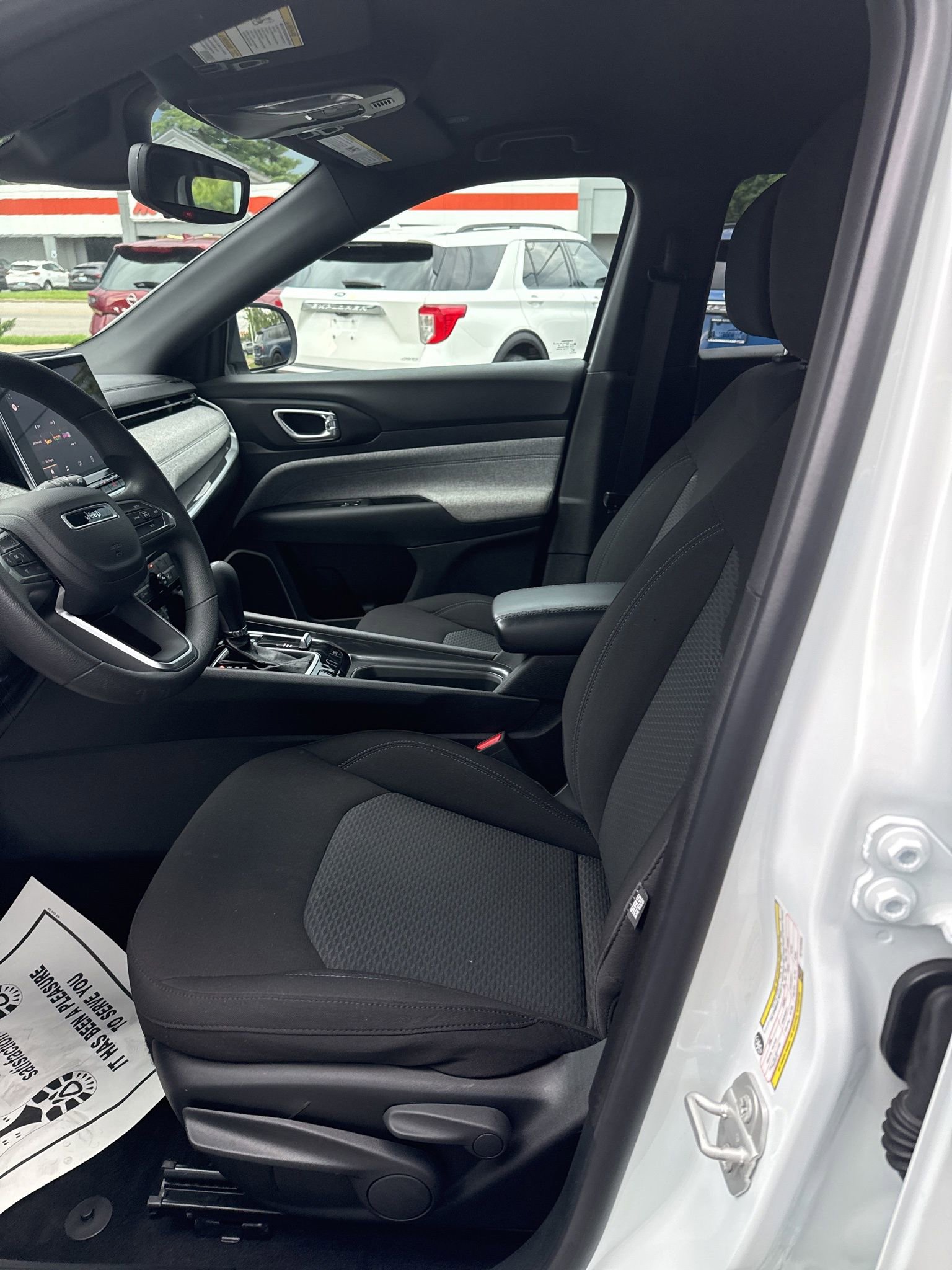 Used 2024 Jeep Compass Sport image 25