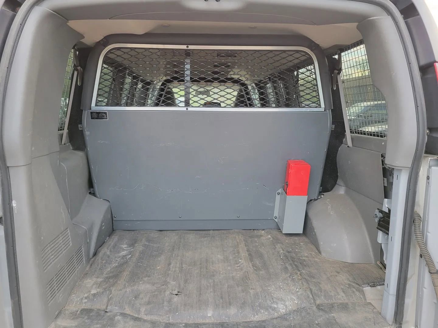 Used 2020 Chevrolet Express 3500 LS RWD image 11