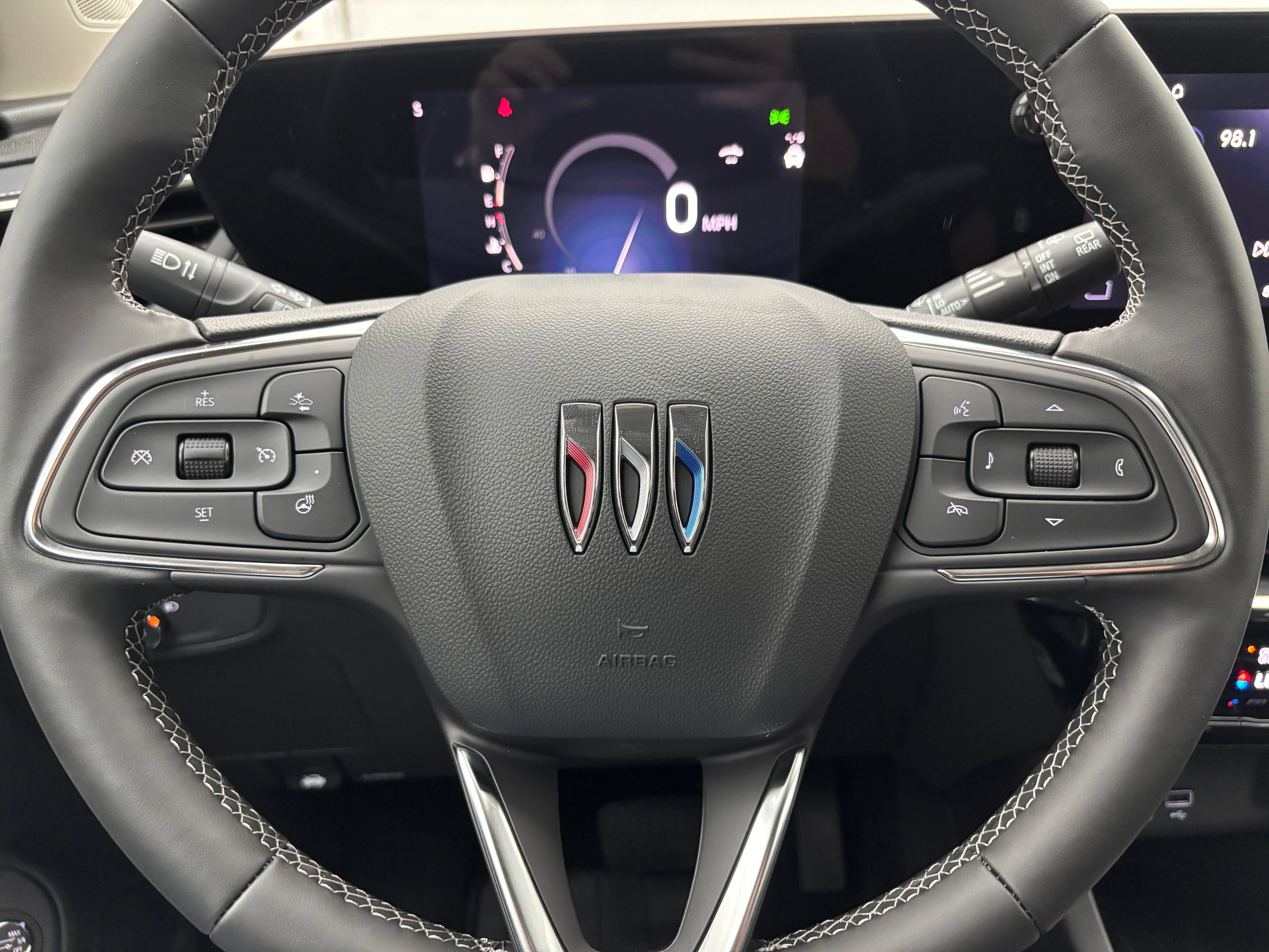 New 2026 Buick Encore GX Avenir w/ Avenir Technology Package AWD/4WD image 20