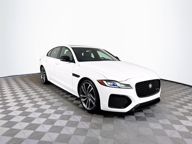 New 2024 Jaguar XF R-Dynamic SE image 3