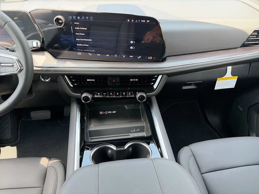 New 2026 Chevrolet Tahoe Z71 w/ Comfort Package AWD/4WD image 13