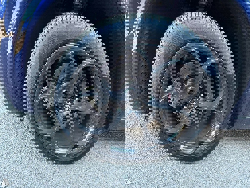 Used 2019 Alfa Romeo Stelvio Quadrifoglio w/ Driver Assist Dynamic Package image 6