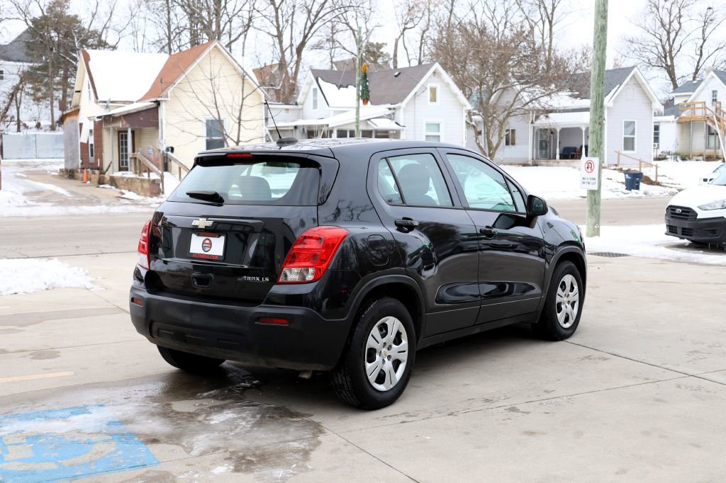 Used 2016 Chevrolet Trax LS image 7