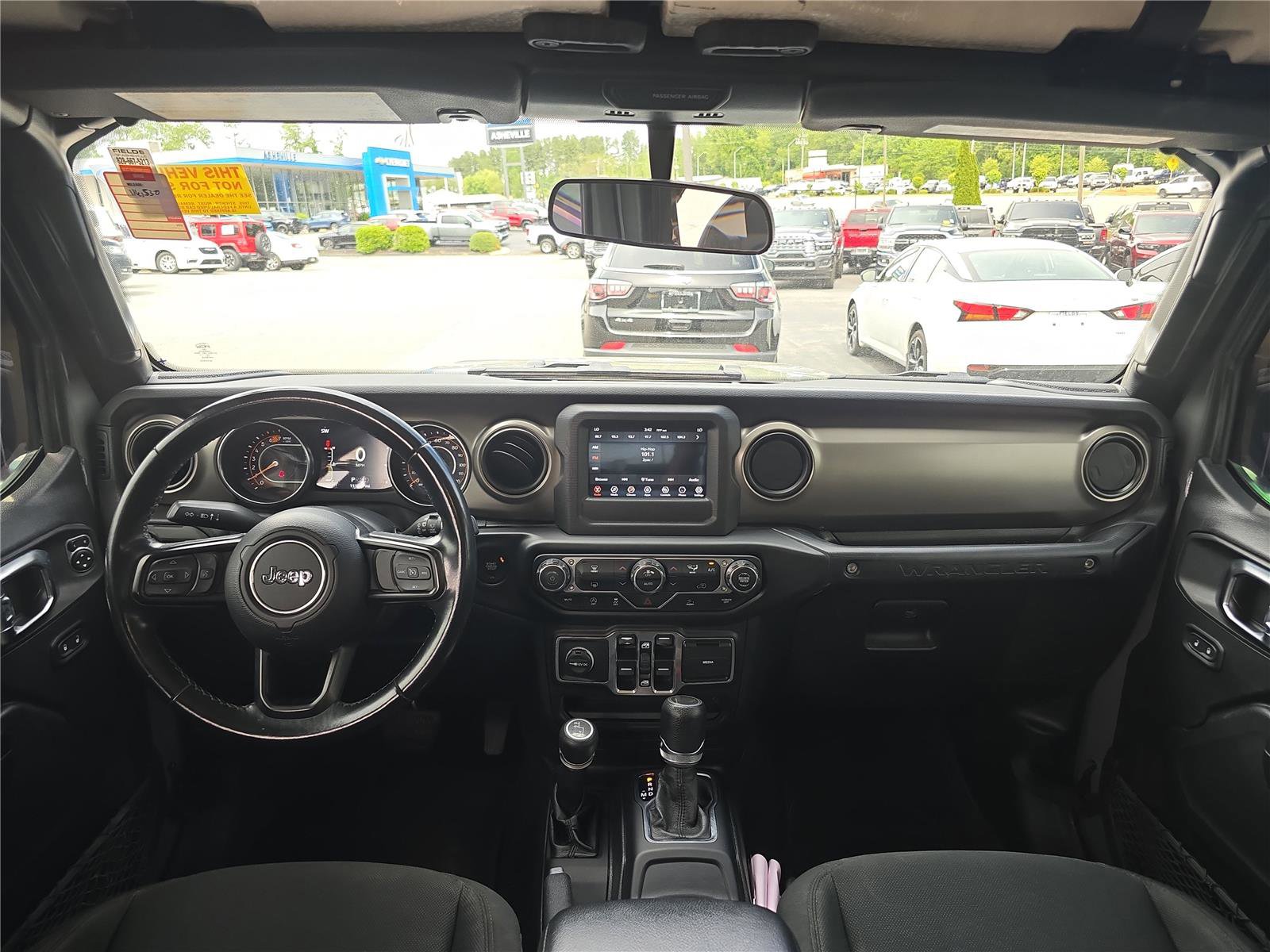 Used 2021 Jeep Wrangler Unlimited Sport AWD/4WD image 17