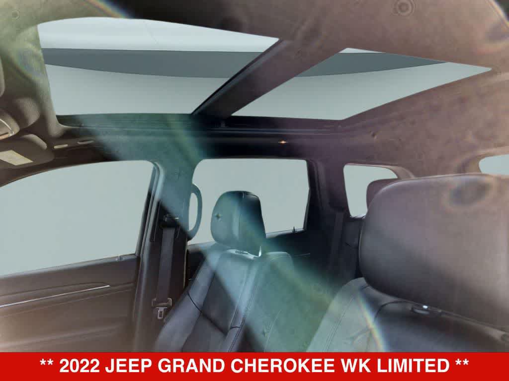 Used 2022 Jeep Grand Cherokee Limited w/ Tech Group RWD image 18