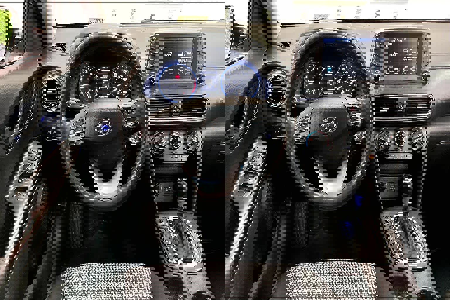 Used 2021 Hyundai Kona SEL image 8