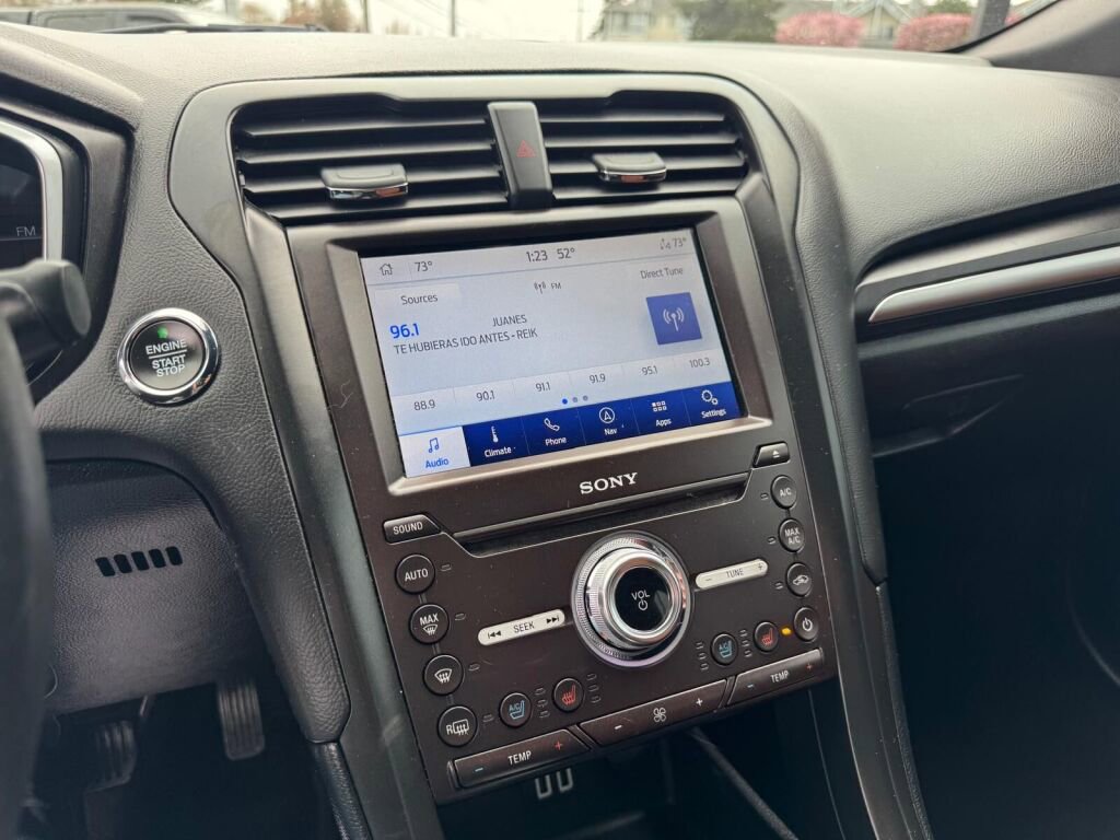 Used 2020 Ford Fusion Titanium image 16