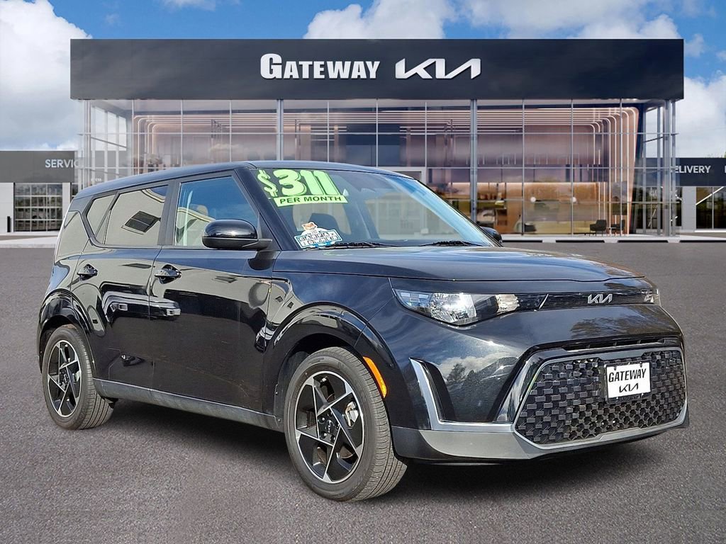 Certified 2023 Kia Soul EX