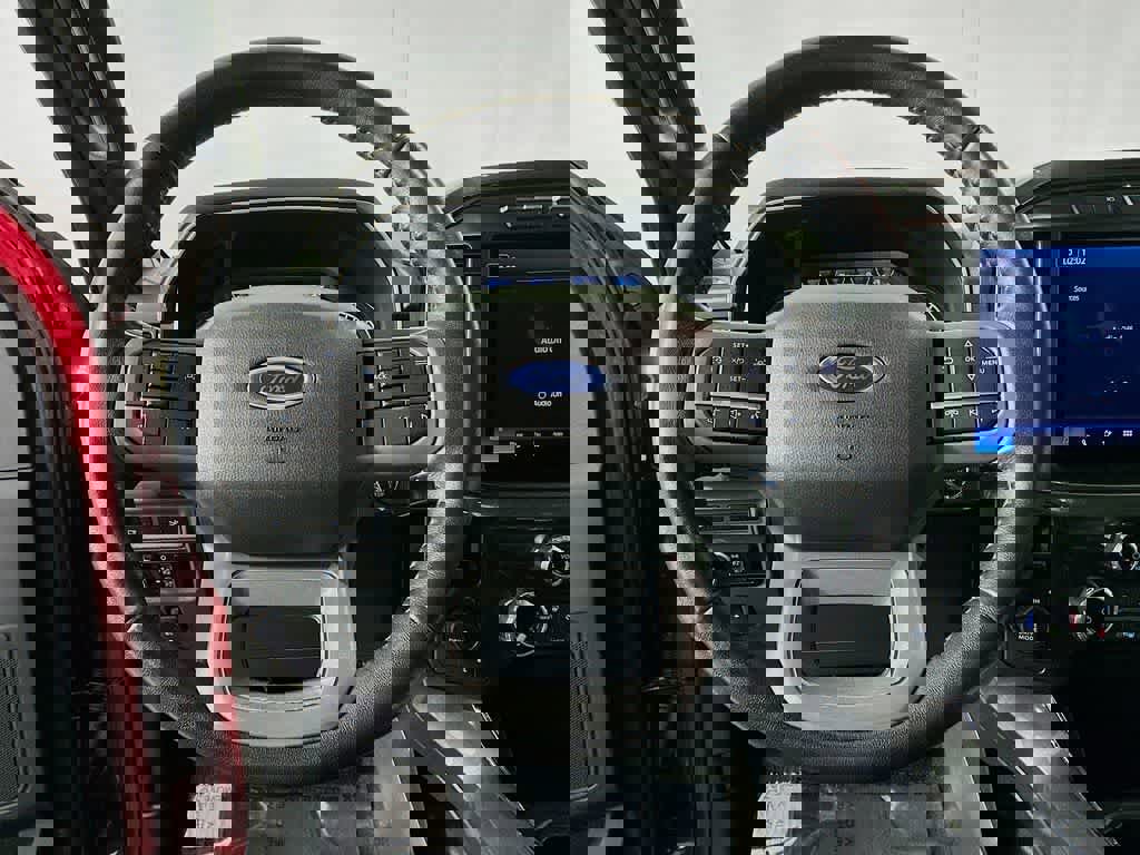 Certified 2022 Ford F150 XLT w/ Equipment Group 302A High image 16