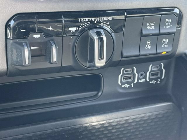 Used 2023 RAM 1500 Big Horn AWD/4WD image 21