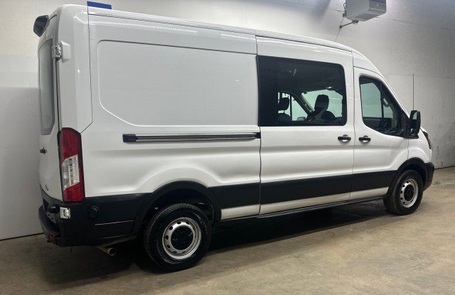 Used 2021 Ford Transit 250 Medium Roof w/ Parcel Delivery Package image 4