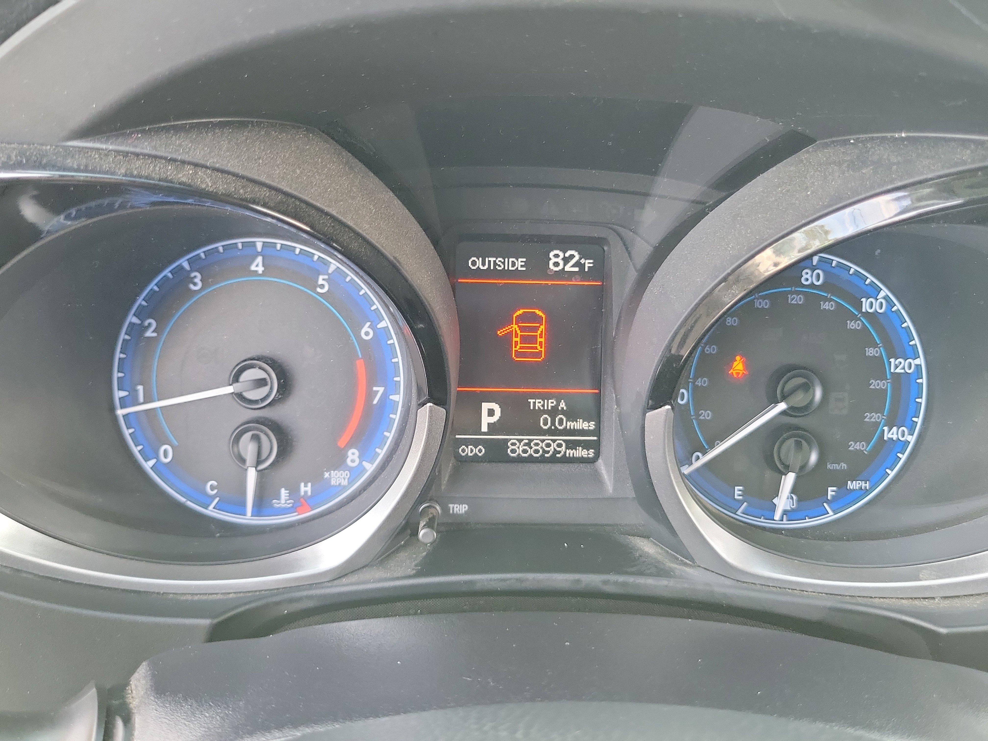 Used 2015 Toyota Corolla S image 11