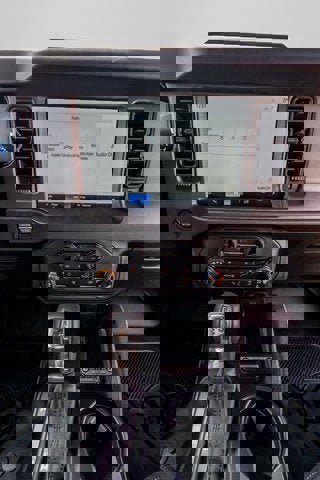 New 2025 Ford Bronco Badlands image 33