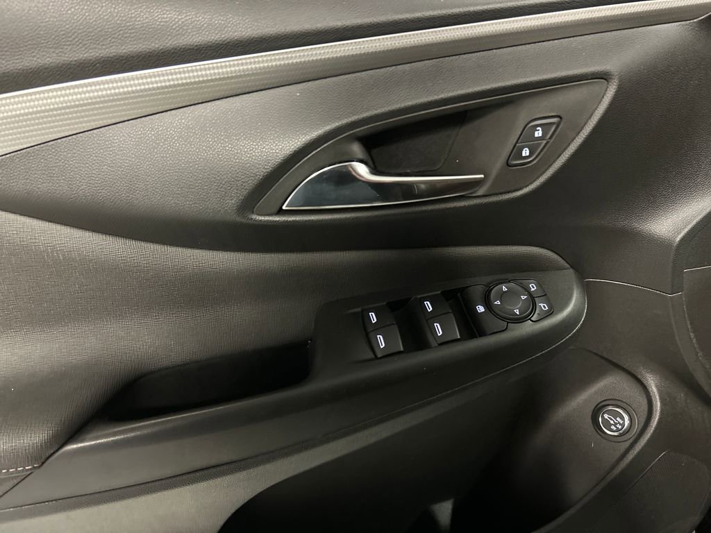 Used 2024 Buick Envista Avenir image 14