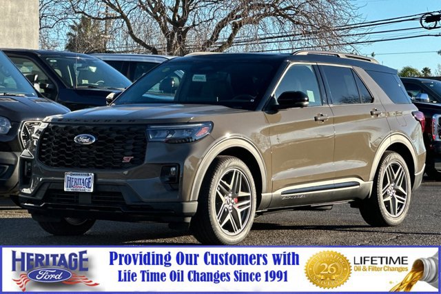 New 2026 Ford Explorer ST w/ Sun And Sound Package image 8