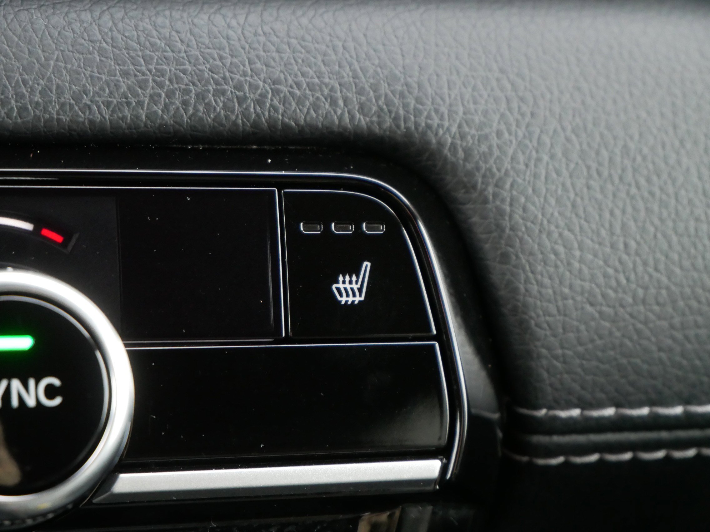 Used 2024 Honda Pilot EX-L image 33