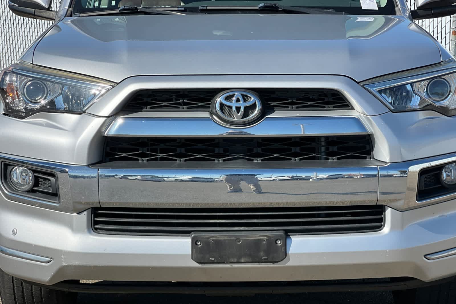 Used 2016 Toyota 4Runner Limited AWD/4WD image 15