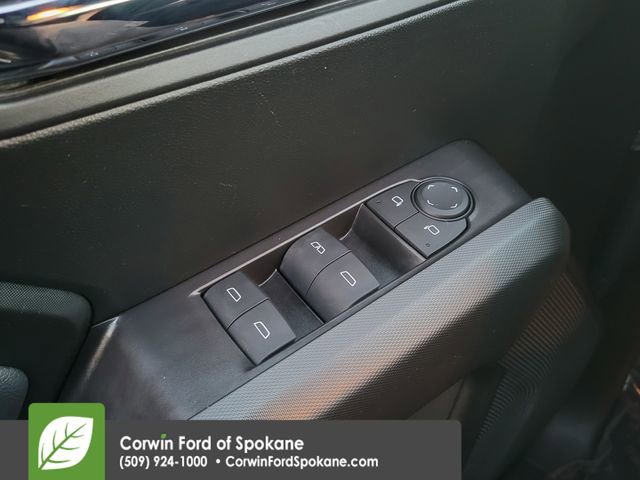 Used 2024 Chevrolet Colorado LT image 19