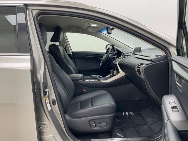 Used 2015 Lexus NX 200t FWD image 16