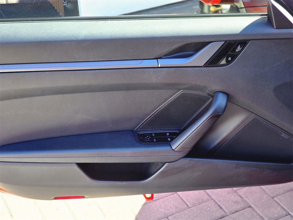 Used 2021 Porsche 911 Carrera image 11