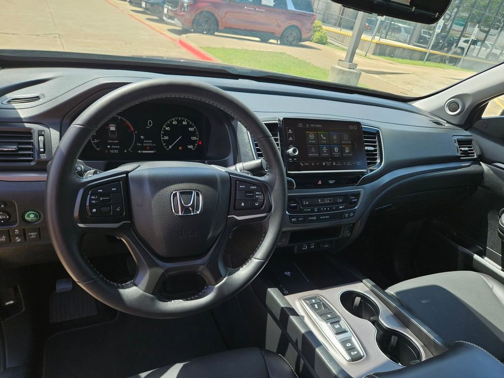 Used 2025 Honda Ridgeline RTL image 16